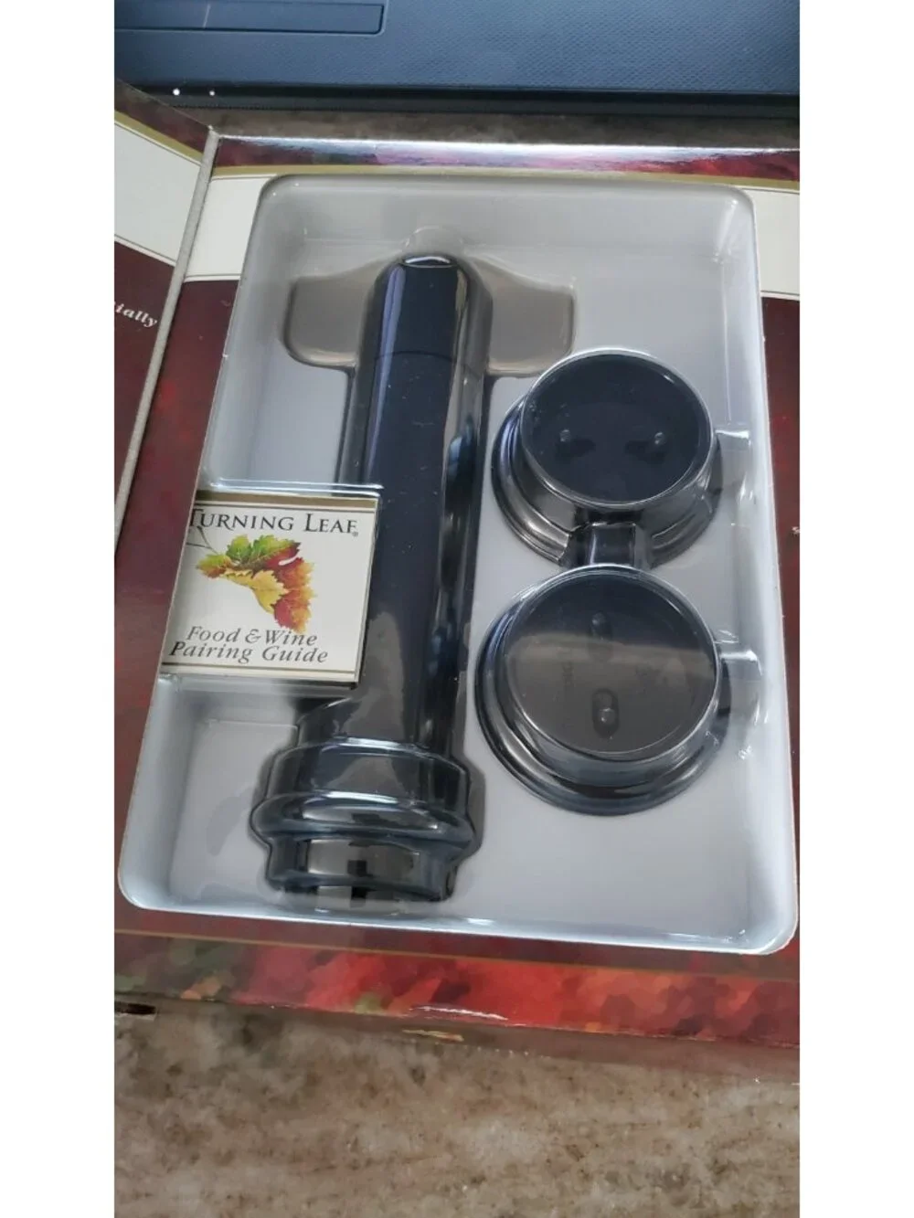 Turning Leaf Wine Bottle Vacuum Sealer TL1634BK